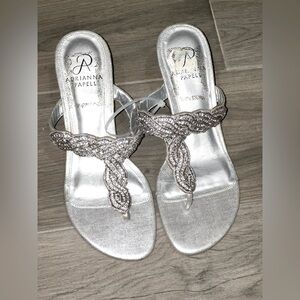 Adrianna Papell Silver Sandals Size‎ 7